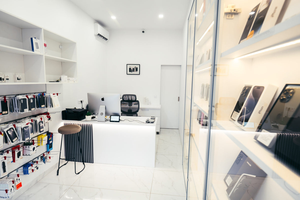 Showroom SmileMobile Cluj-Napoca — zona de prezentare