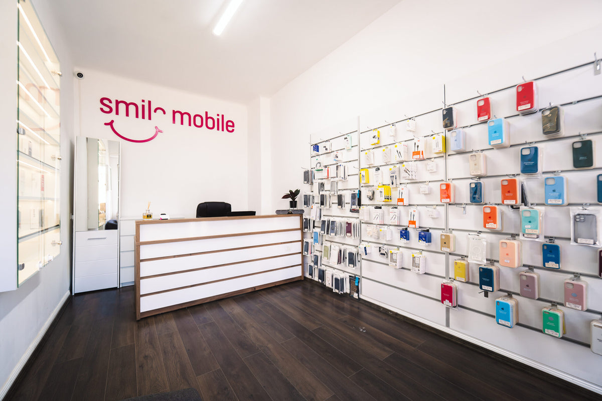 Showroom SmileMobile Turda — interior, Piața Republicii