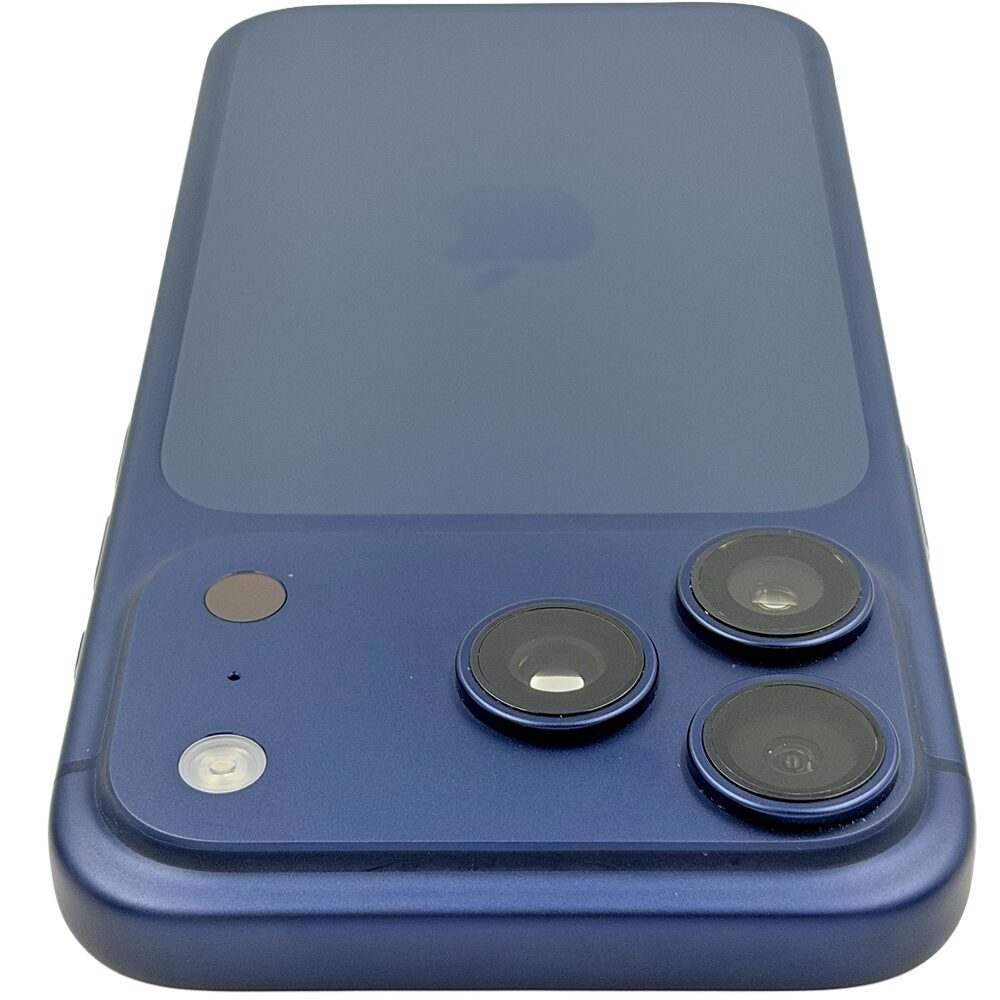 Apple iPhone 17 Pro Deep Blue, 256GB, Excelent