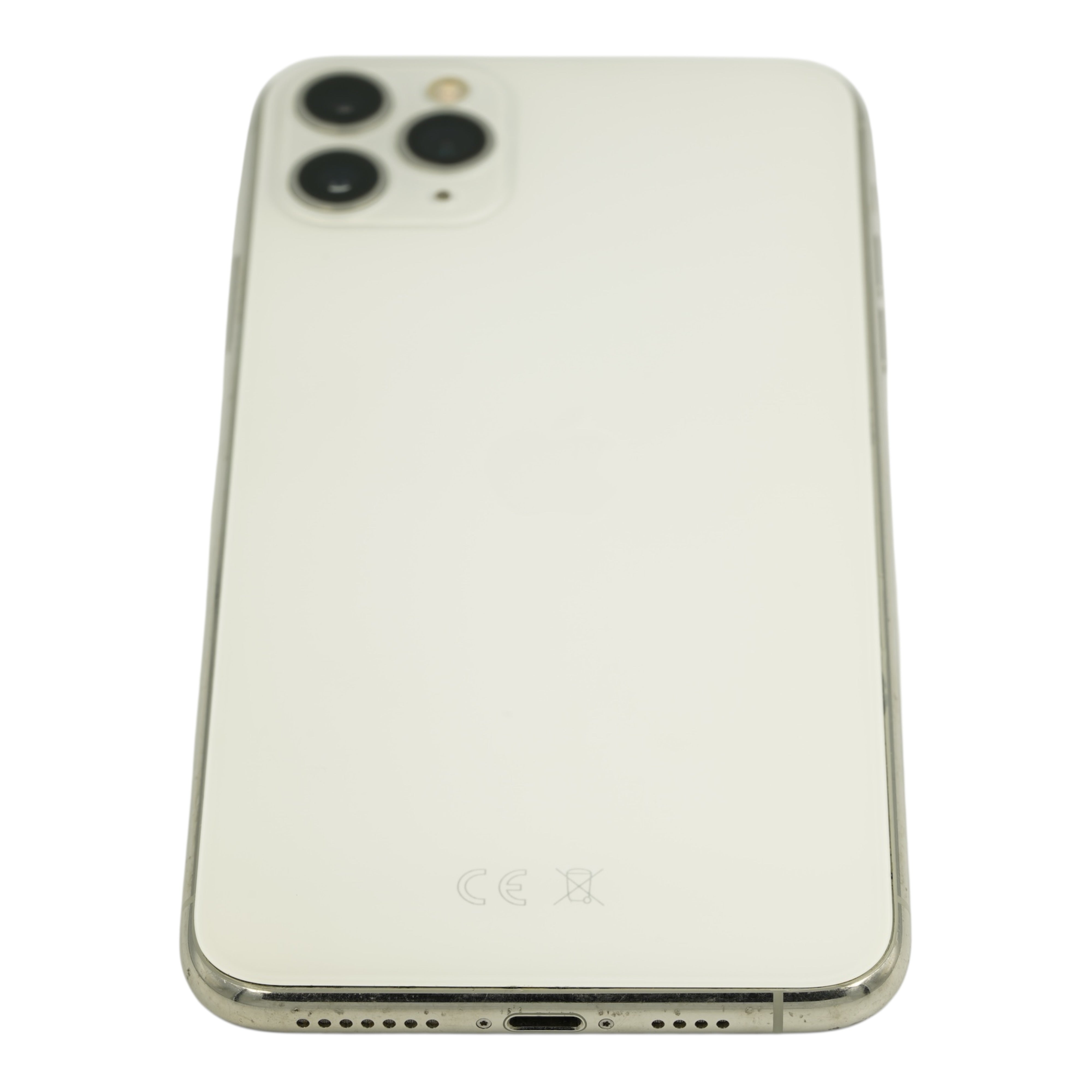 iPhone 11 Pro Max Silver Bun 4